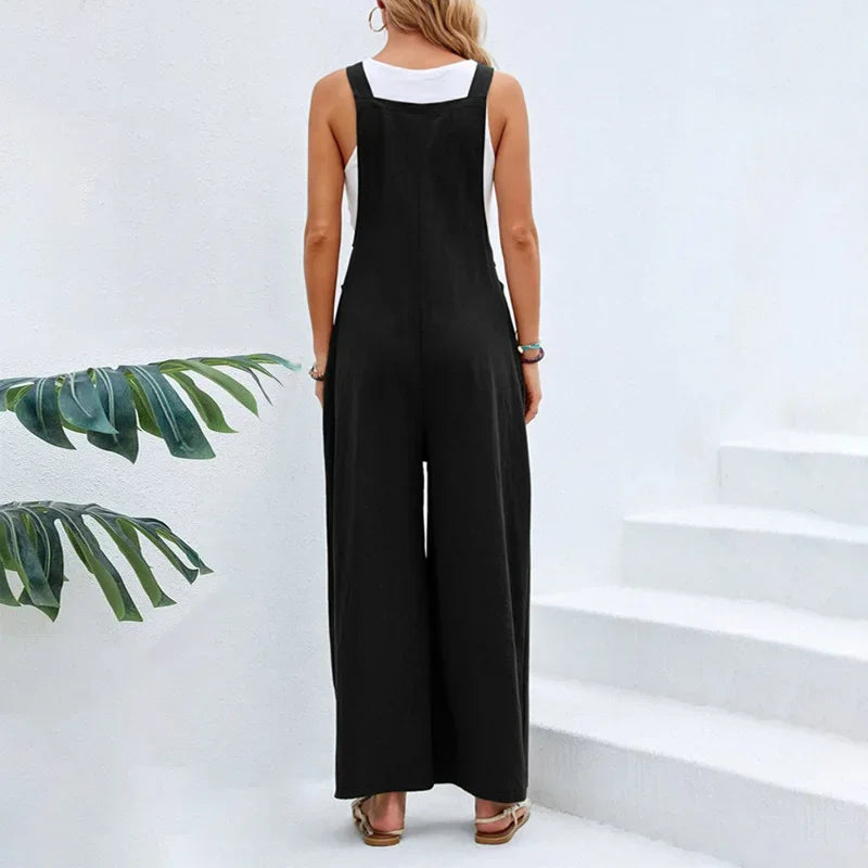 Chloé's Jogger-Jumpsuit avec ceinture réglable et boutons